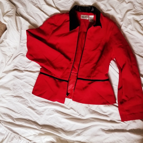 "The Nanny" style 90s red peplum jacket - Picture 4 of 4